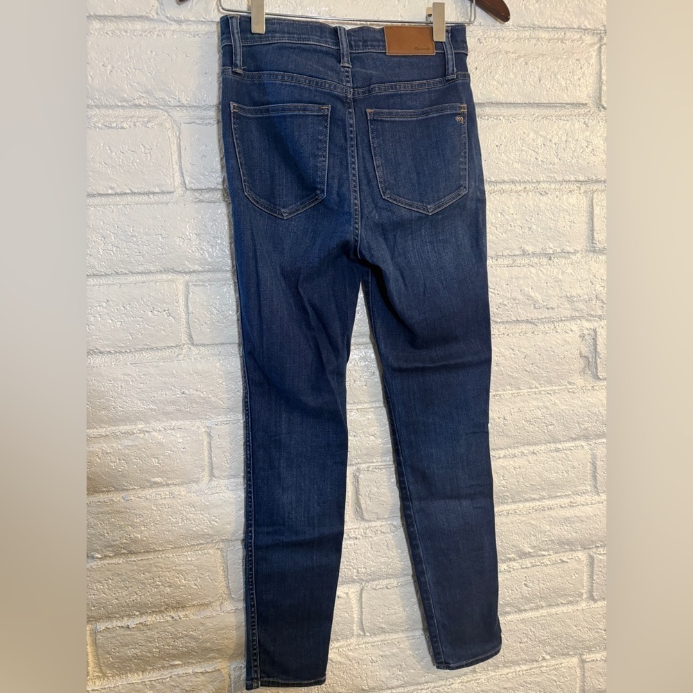 Madewell 10” High Rise Skinny Jeans| Medium Wash - Picture 4 of 7